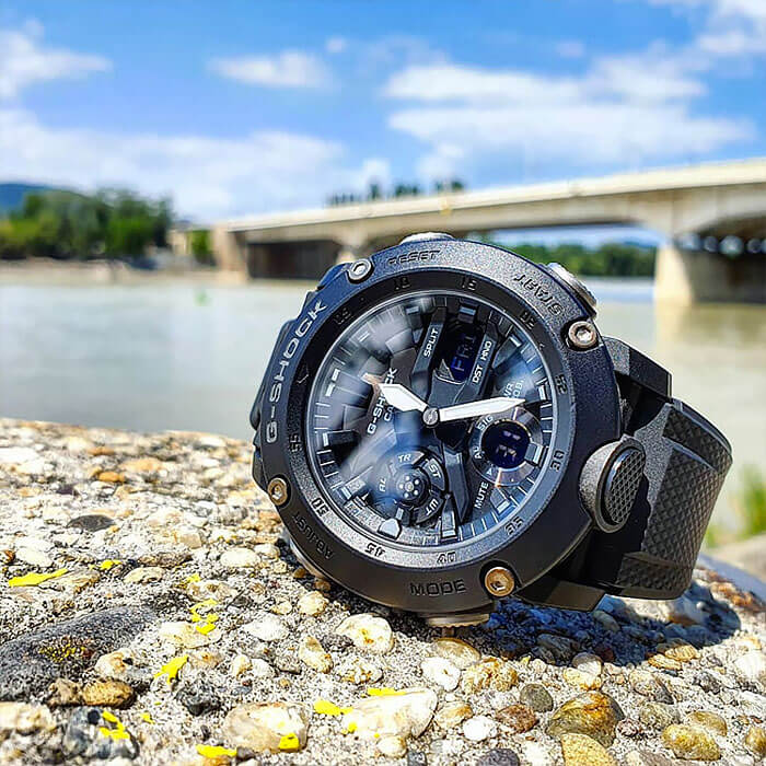 Casio Casio G-Shock GA-2000S-1ADR (GA-2000S-1A) япония наручные мужские часы заводная головка с логотипом Casio