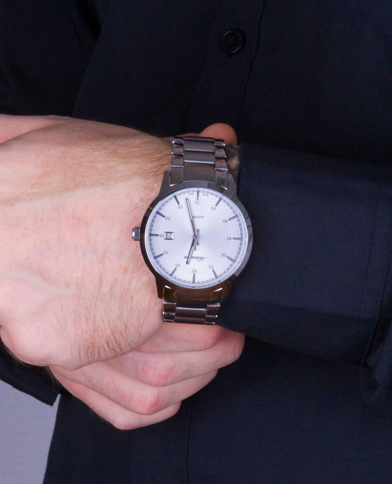 Adriatica Adriatica Bracelet A8302.5113Q  - задняя крышка металл сталь корпуса, швейцария часы