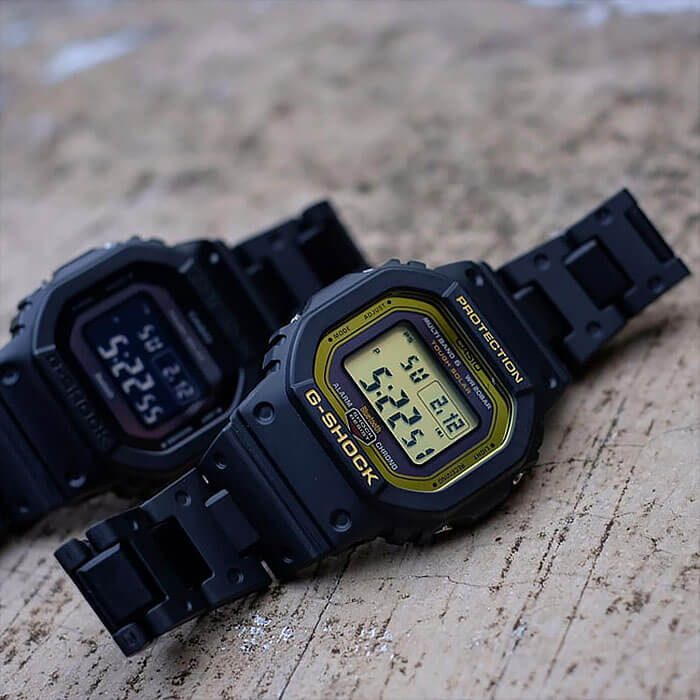 Casio GW-B5600BC-1ER мужские часы застежка крупным планом