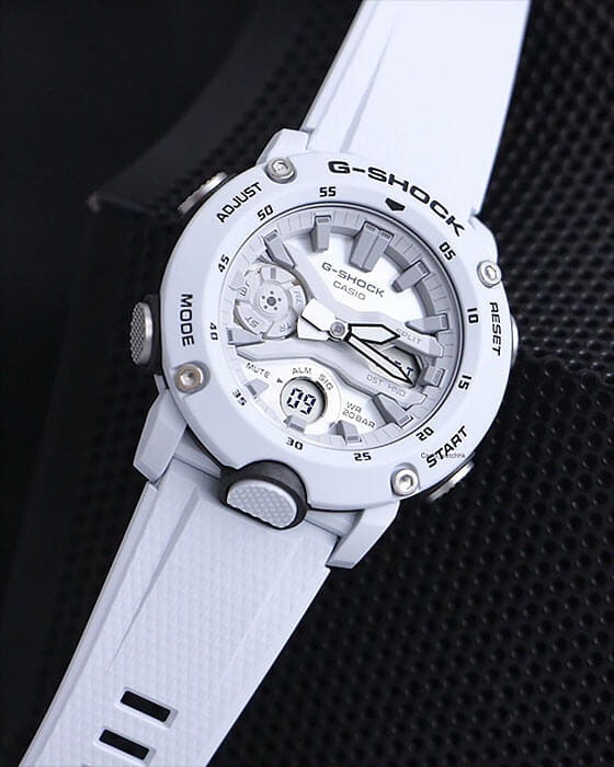 Casio Casio G-Shock GA-2000S-7ADR (GA-2000S-7A) - наручные мужские часы наручные часы в перспективе белый циферблат